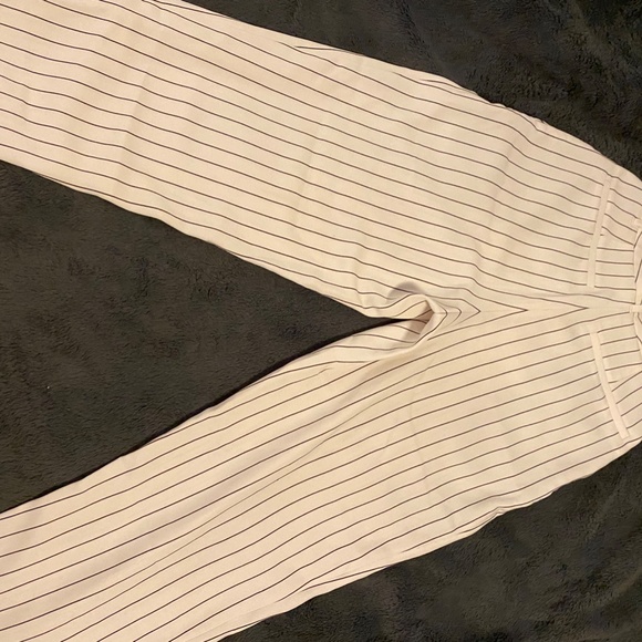 Aritzia ~ Babaton Modesto Pant - Picture 3 of 7